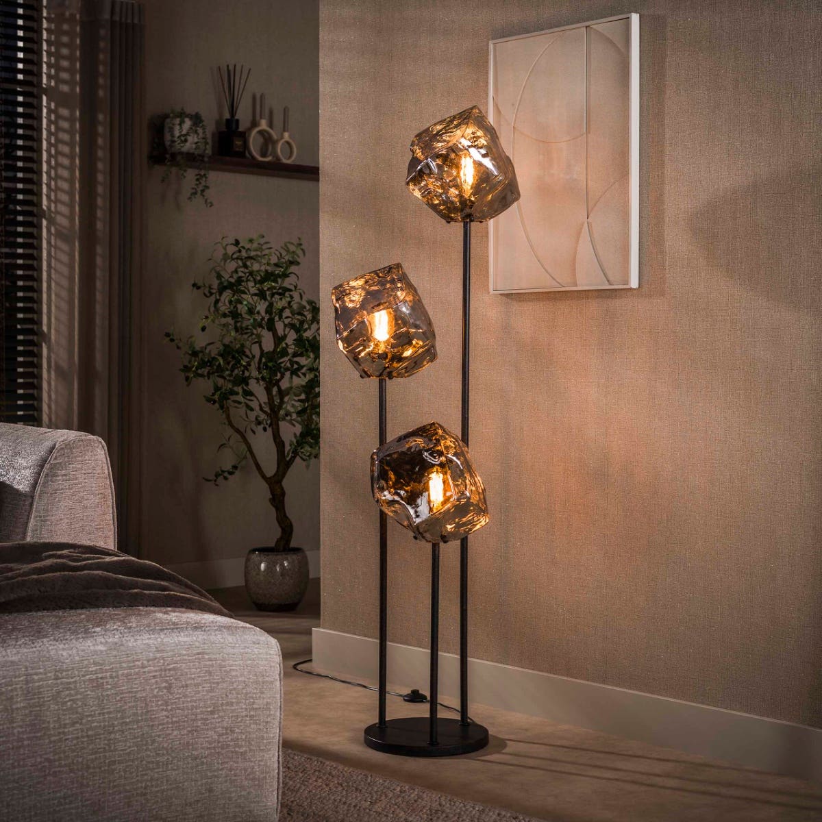 Reefs Interior Vloerlamp Rock getrapt
