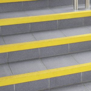 COBA Europe GRP070002N COBAGRIP® Stair Nosing Vloerplaat (l x b x h) 2 m x 55 mm x 5 mm Geel
