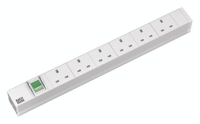 Bachmann 333.805 19 inch Stekkerdoos voor patchkast 1 HE Met schakelaar Wit